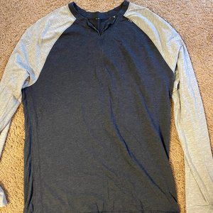 Men's Lululemon Long Sleeve Baseball Tee